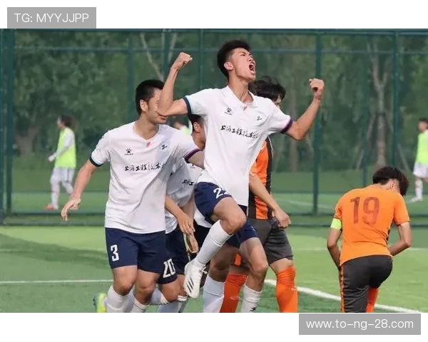 上海足球队在冠军赛中的比赛经验与表现分析 上海足球队在冠军赛中的比赛经验与表现分析