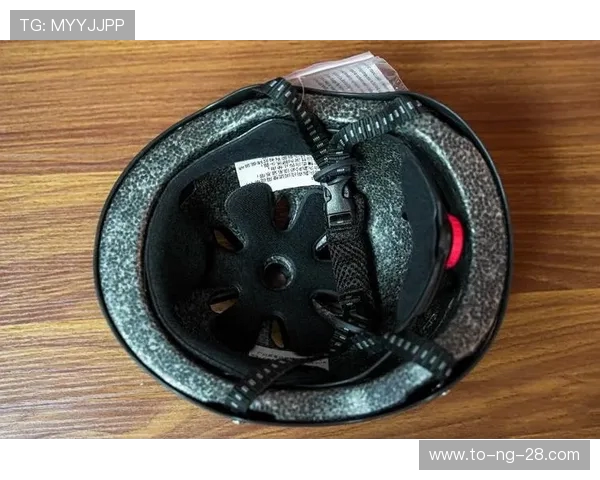 滑板新手必读：从零基础到技术入门的全面攻略与技巧分享