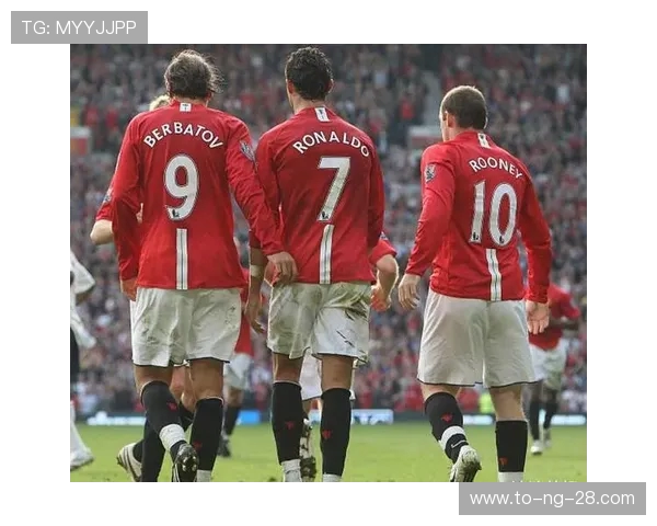 曼联迎强敌巅峰对决红魔誓夺胜利再现昔日辉煌荣耀时刻 曼联迎强敌巅峰对决红魔誓夺胜利再现昔日辉煌荣耀时刻