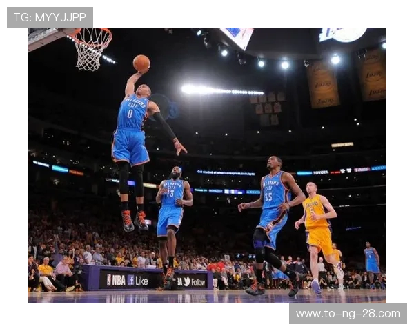 2015年NBA季后赛火箭与小牛激战回顾精彩瞬间与战术解析